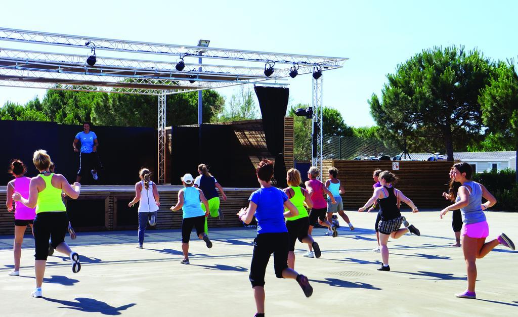 אגדה Village Club Domaine De L'Espagnac מראה חיצוני תמונה