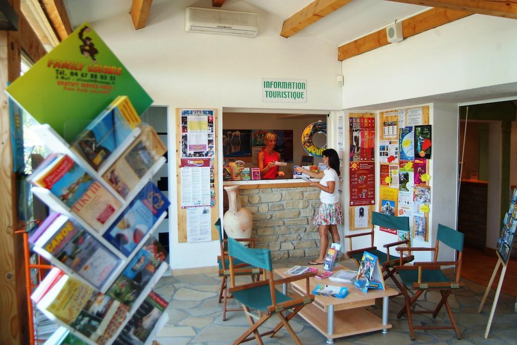 אגדה Village Club Domaine De L'Espagnac מראה חיצוני תמונה
